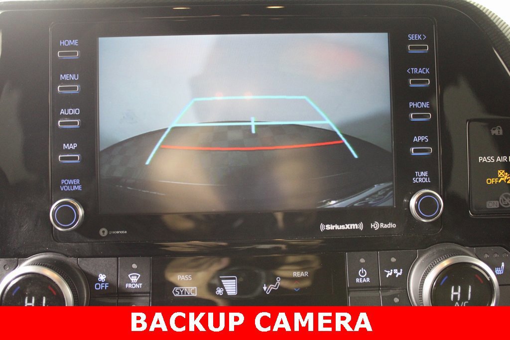 Used 2022 Toyota Highlander XSE image 8