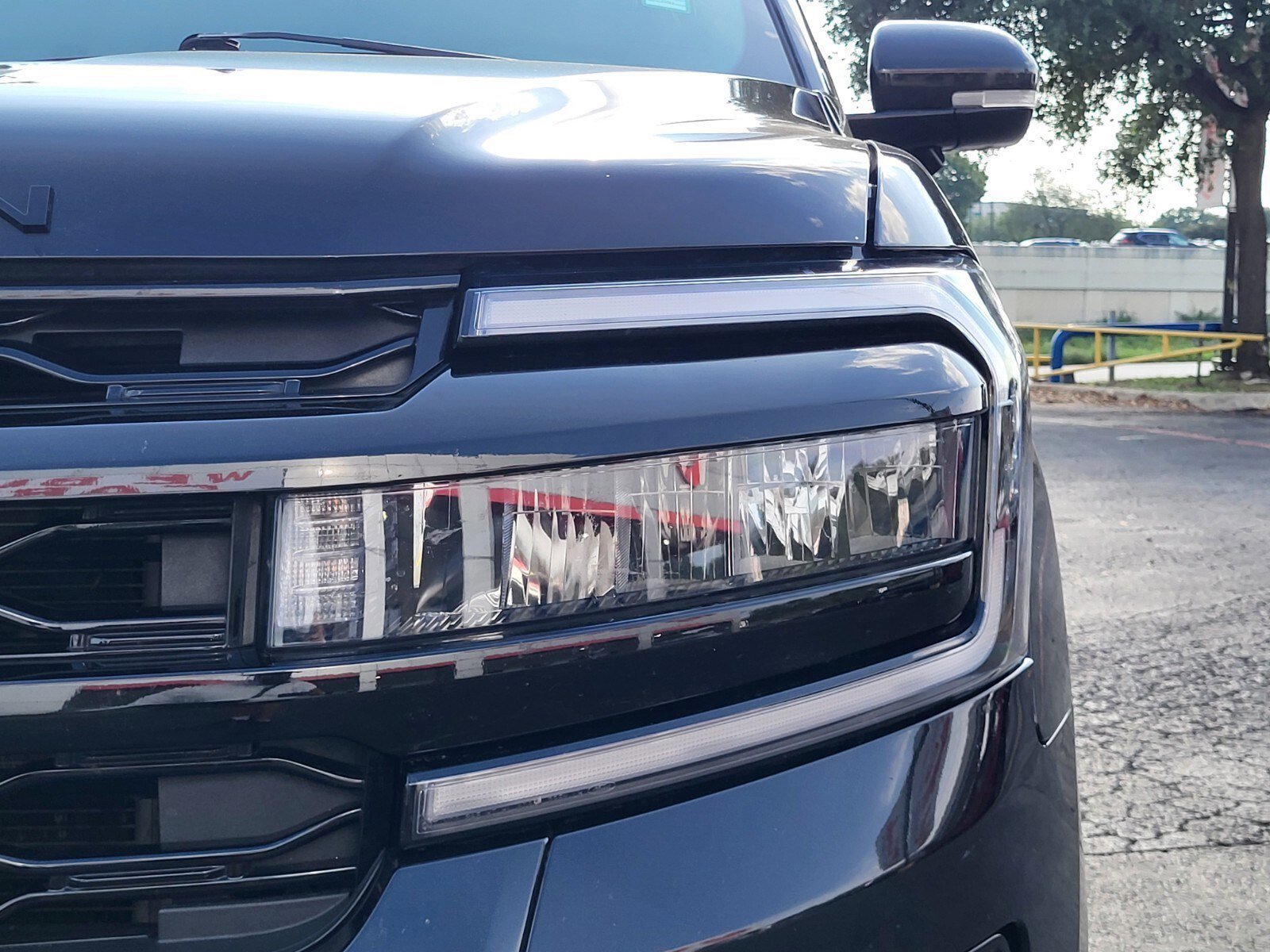 Certified 2023 Ford Expedition Max Limited RWD image 11