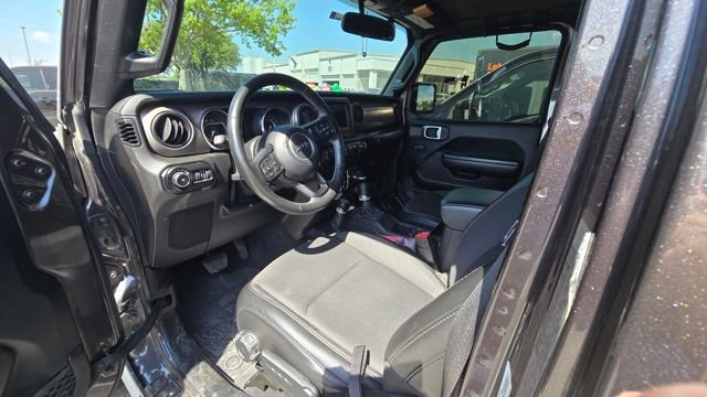 Used 2020 Jeep Wrangler Unlimited Sport AWD/4WD image 2