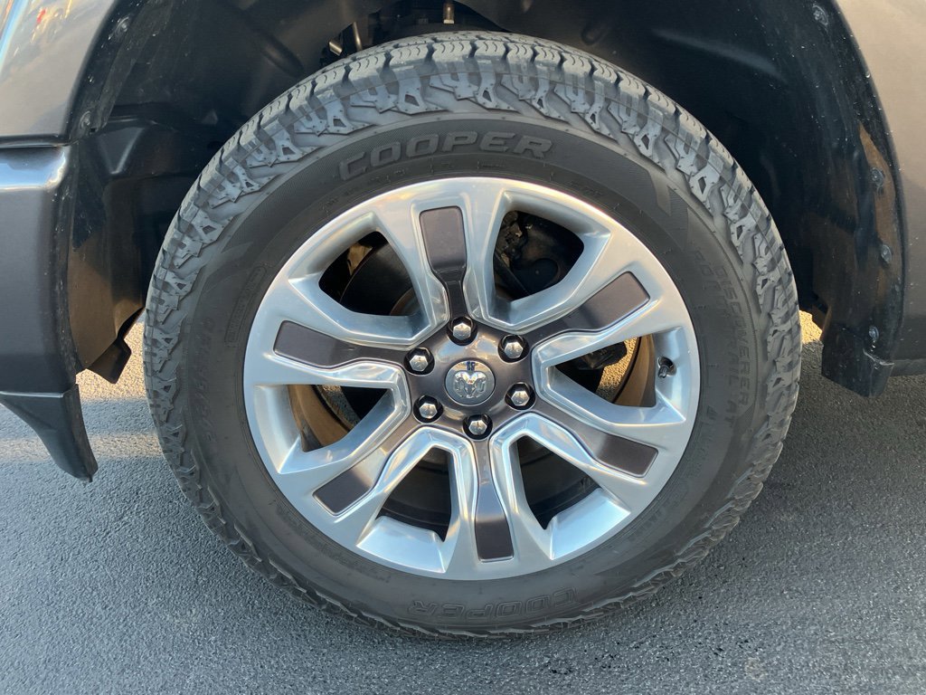 Used 2023 RAM 1500 Limited image 16