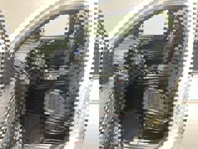 Certified 2022 Ford Edge ST-Line w/ Class II Trailer Tow Package image 6