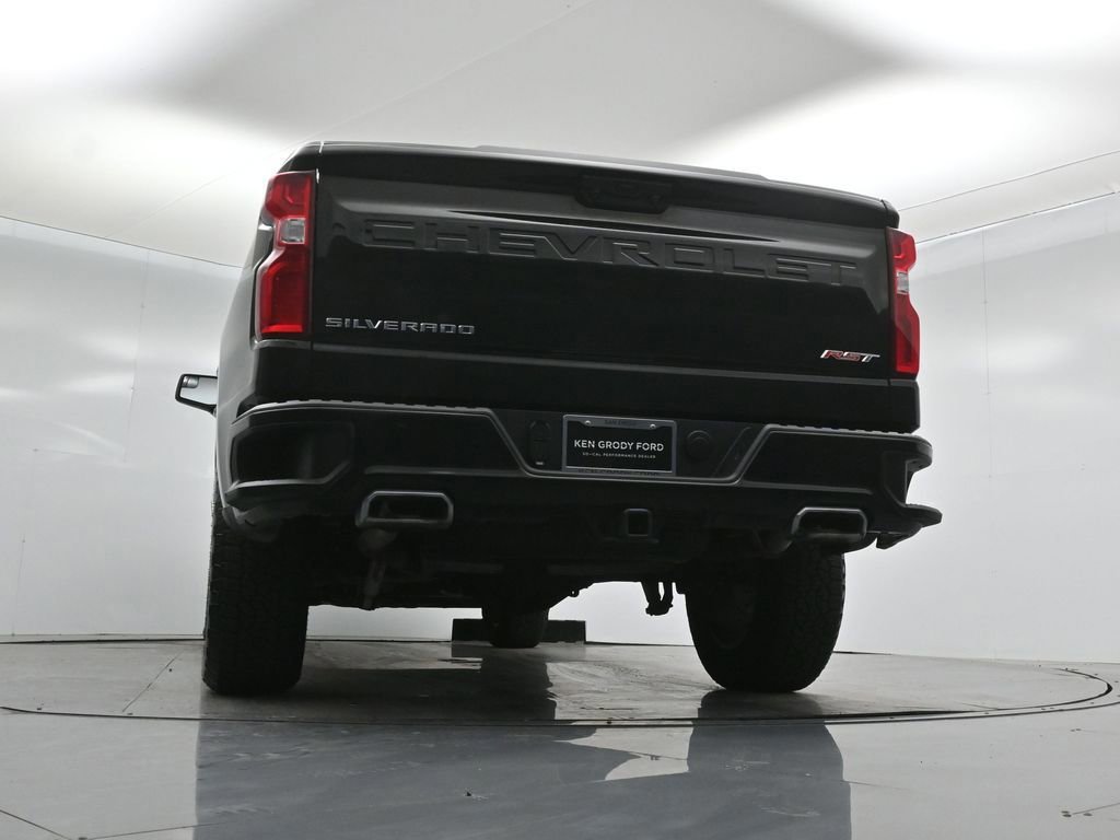 Used 2024 Chevrolet Silverado 1500 RST w/ Z71 Off-Road Package image 16