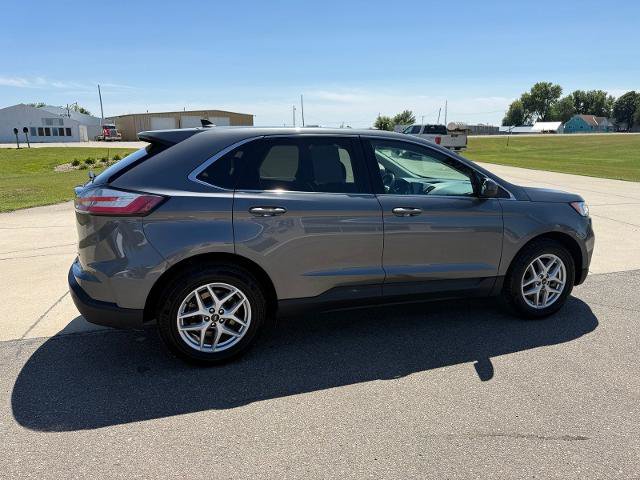 Certified 2024 Ford Edge SEL AWD/4WD image 7