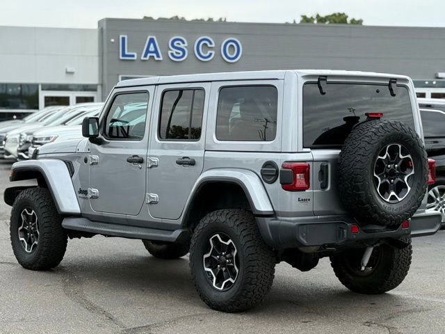 Used 2021 Jeep Wrangler Unlimited Sahara image 6
