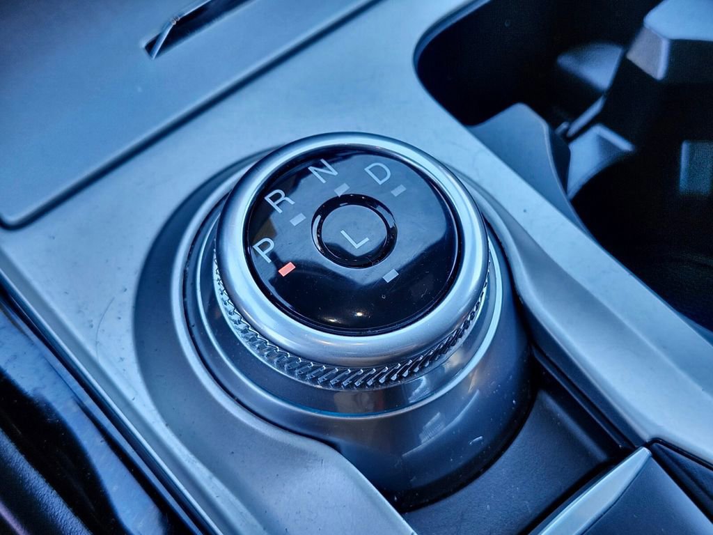 Certified 2022 Ford Explorer ST-Line w/ Class IV Trailer Tow Package image 29