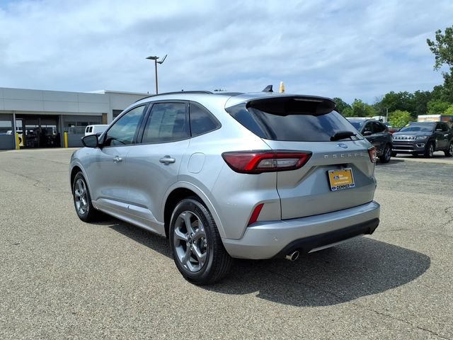 Certified 2024 Ford Escape ST-Line w/ Tech Pack #1 FWD image 5