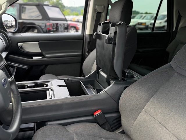 Certified 2025 Ford Expedition Max Active AWD/4WD image 37