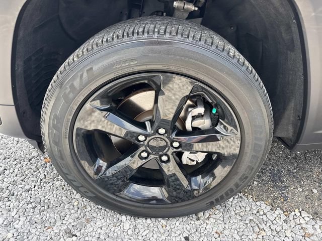 Used 2023 Jeep Grand Cherokee L Altitude AWD/4WD image 4