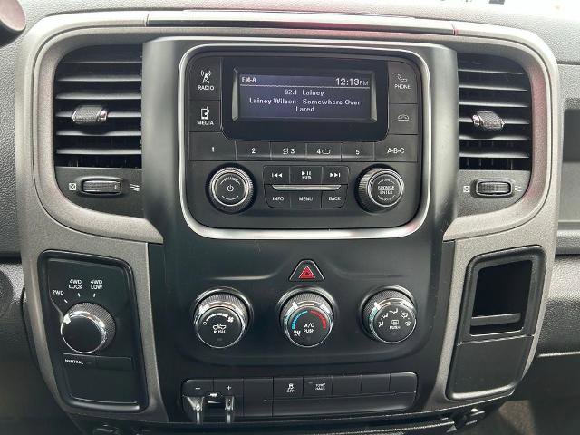 Used 2018 RAM 2500 Tradesman w/ Chrome Appearance Group image 17