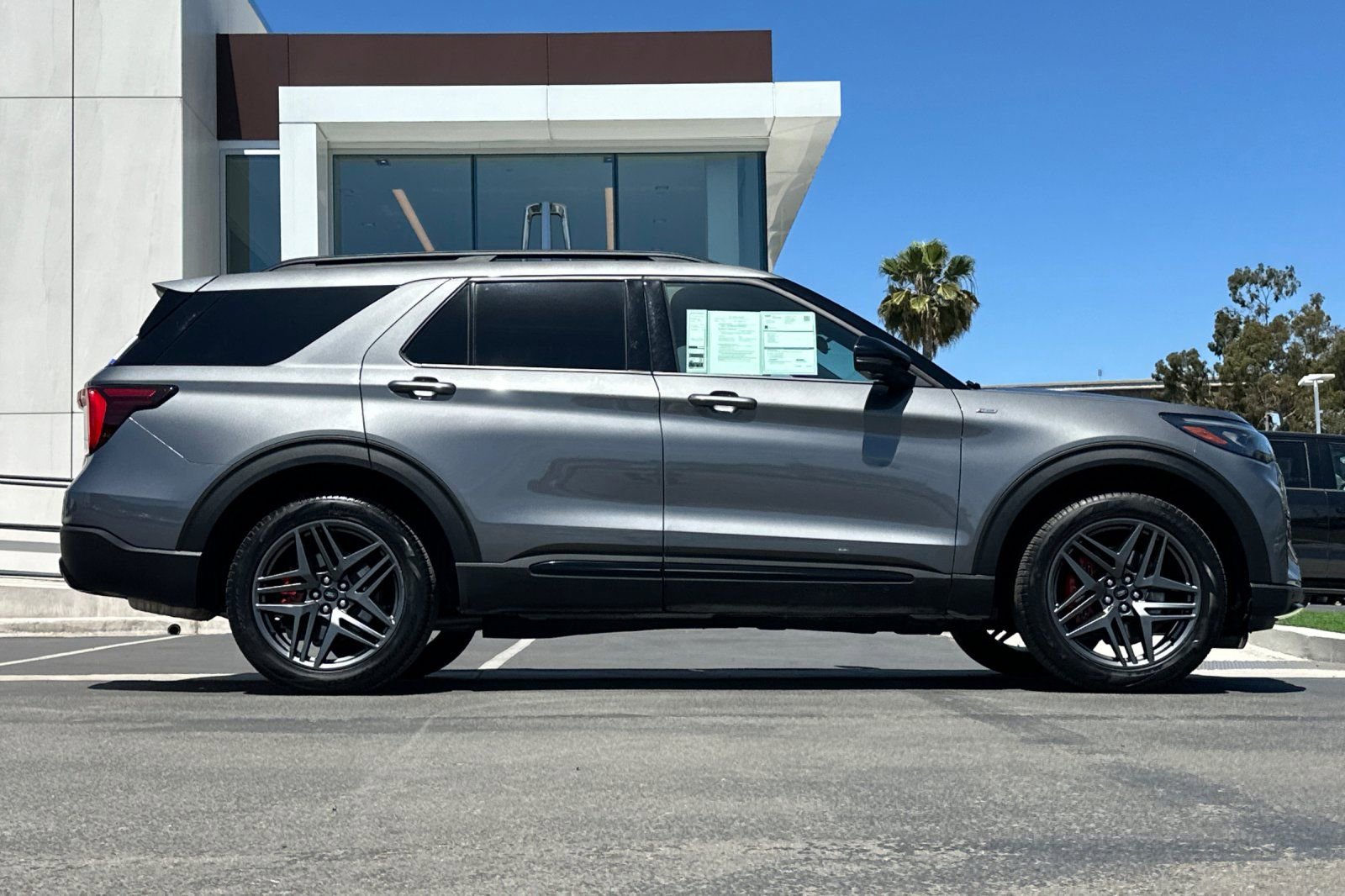 Certified 2025 Ford Explorer ST-Line w/ ST-Line Street Pack AWD/4WD image 2