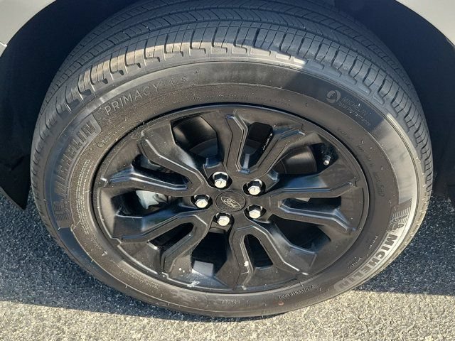 Certified 2024 Ford Maverick XLT w/ XLT Luxury Package FWD image 7