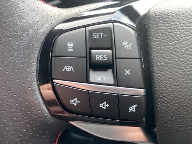 Certified 2022 Ford Explorer ST-Line w/ Class IV Trailer Tow Package image 16