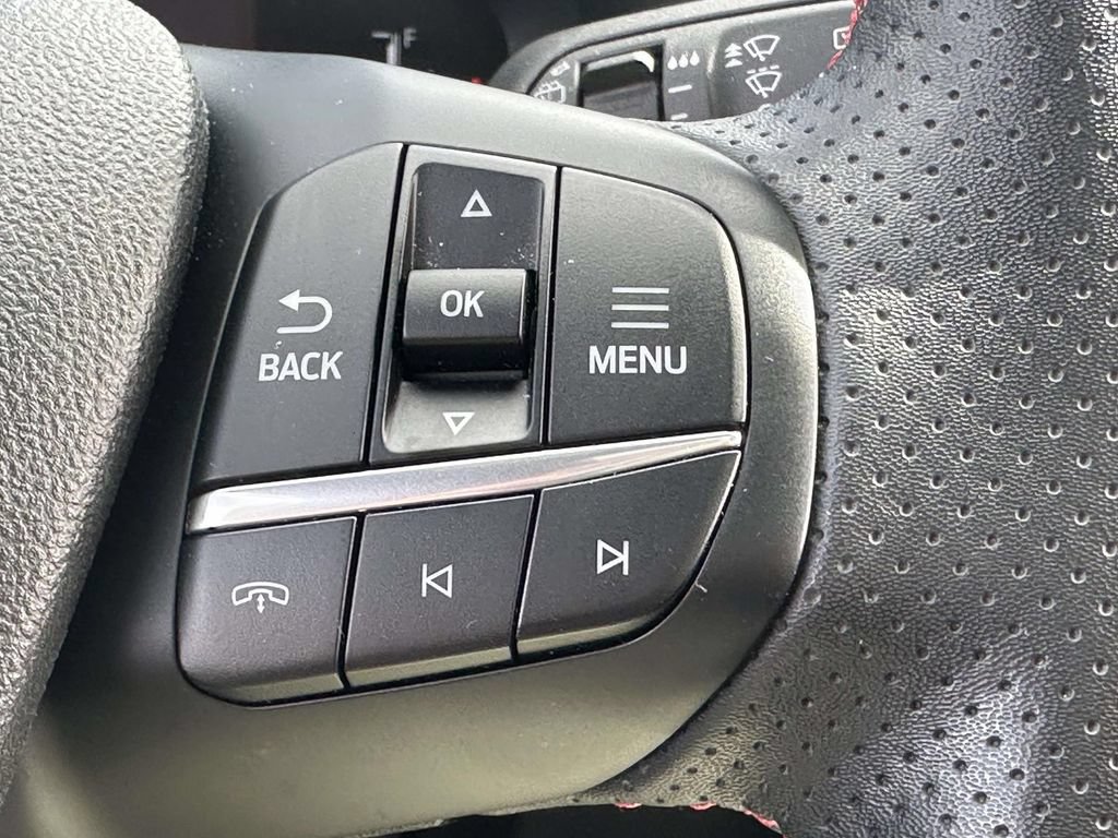 Certified 2024 Ford Escape ST-Line w/ Tech Pack #1 AWD/4WD image 16
