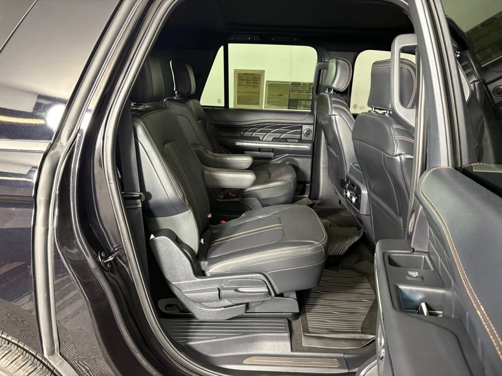 Certified 2024 Ford Expedition Max Platinum image 39