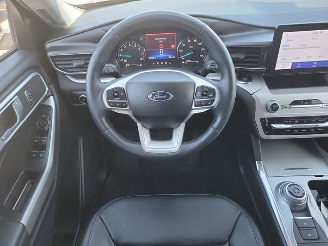 Certified 2023 Ford Explorer XLT w/ Equipment Group 202A image 28