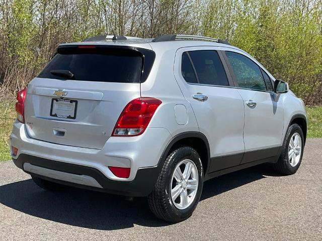 Used 2018 Chevrolet Trax LT w/ LT Convenience Package FWD image 27