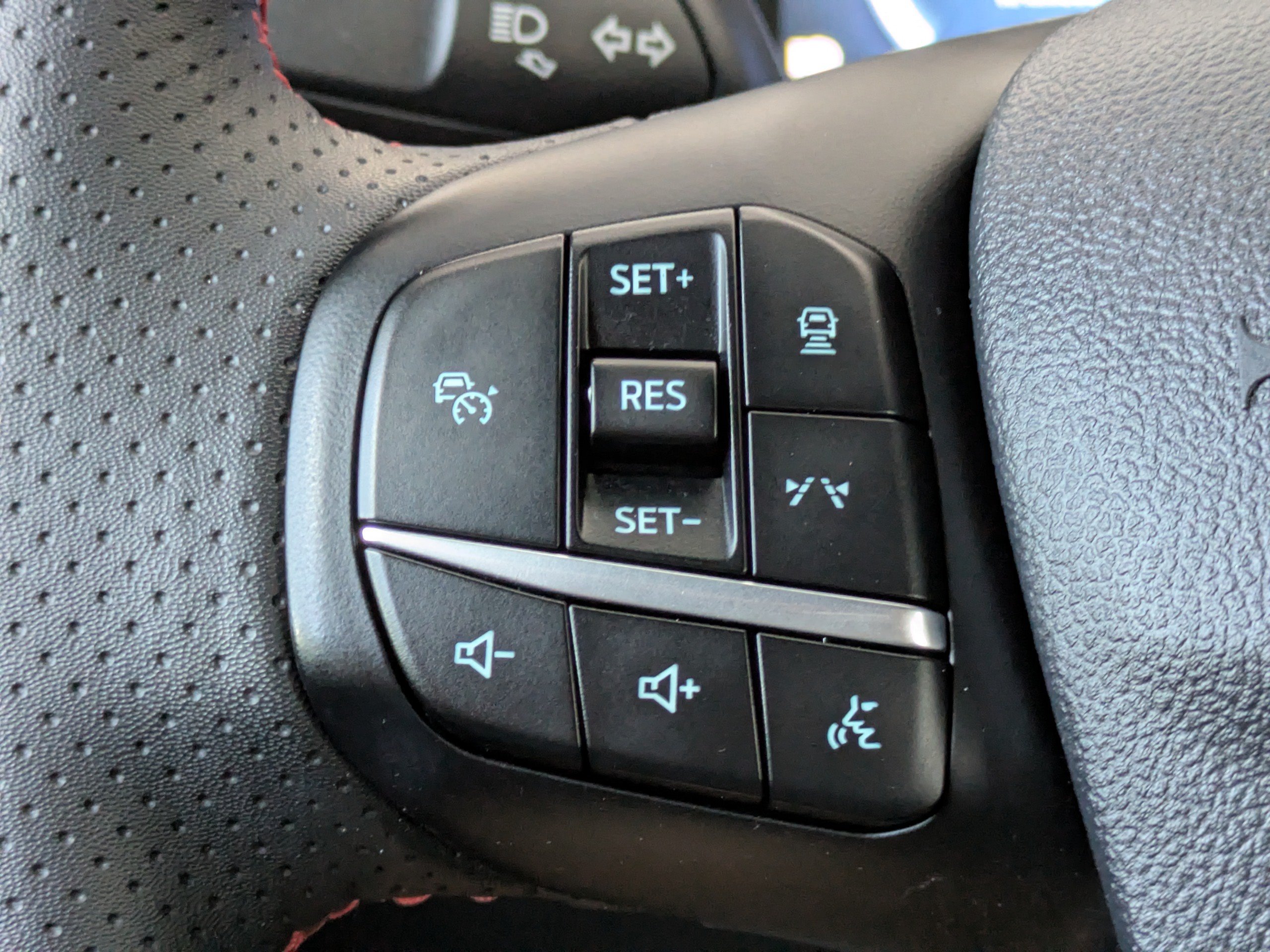 Certified 2023 Ford Escape ST-Line Elite w/ Premium Technology Package AWD/4WD image 28