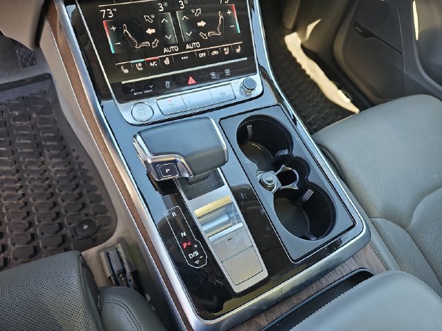 Used 2020 Audi Q7 3.0T Prestige AWD/4WD image 29