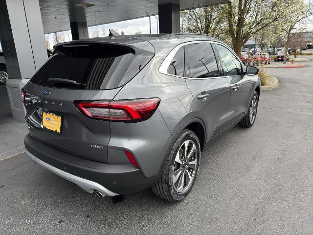 Certified 2025 Ford Escape Platinum AWD/4WD image 3