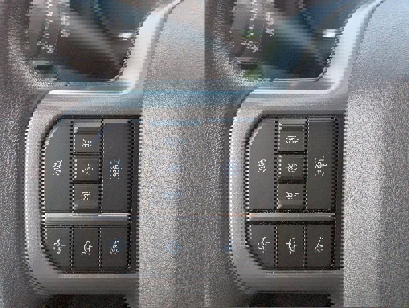 Certified 2022 Ford F150 XLT w/ Equipment Group 302A High image 27