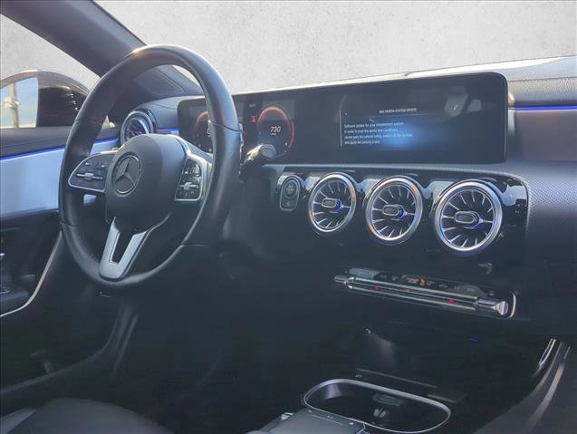Used 2022 Mercedes-Benz CLA 250 4MATIC image 28