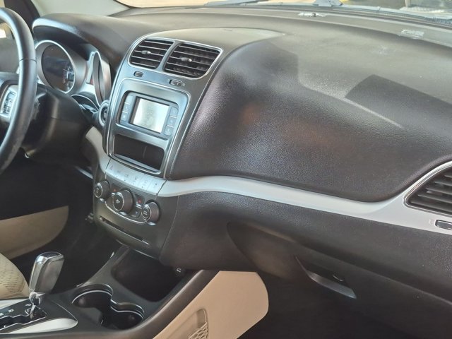 Used 2017 Dodge Journey SXT w/ Premium Group FWD image 21