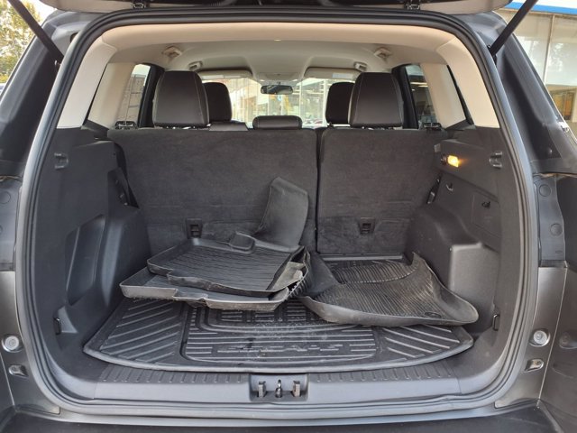Certified 2019 Ford Escape SE AWD/4WD image 18