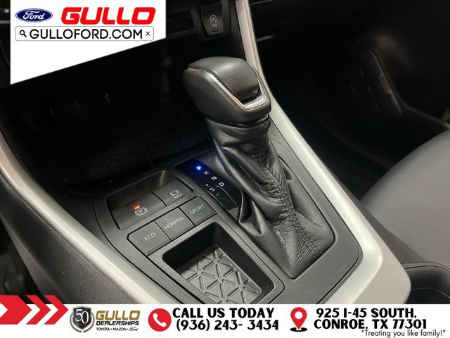 Used 2021 Toyota RAV4 XLE Premium FWD image 28