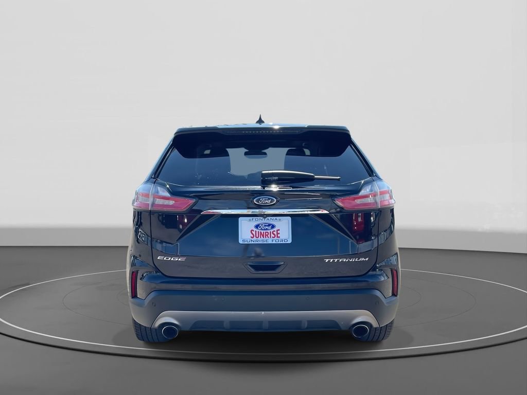Certified 2020 Ford Edge Titanium w/ Equipment Group 301A image 3