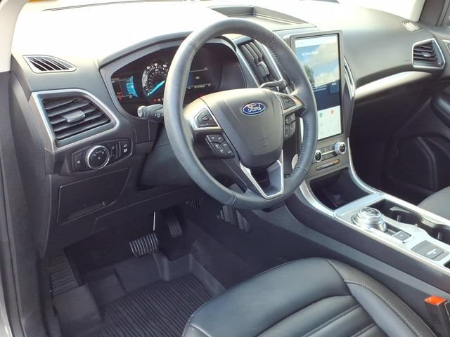 Certified 2024 Ford Edge SEL w/ Convenience Package AWD/4WD image 19