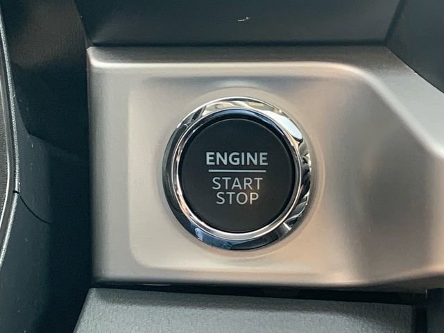 Certified 2024 Ford F350 XLT w/ Black Appearance Package image 36