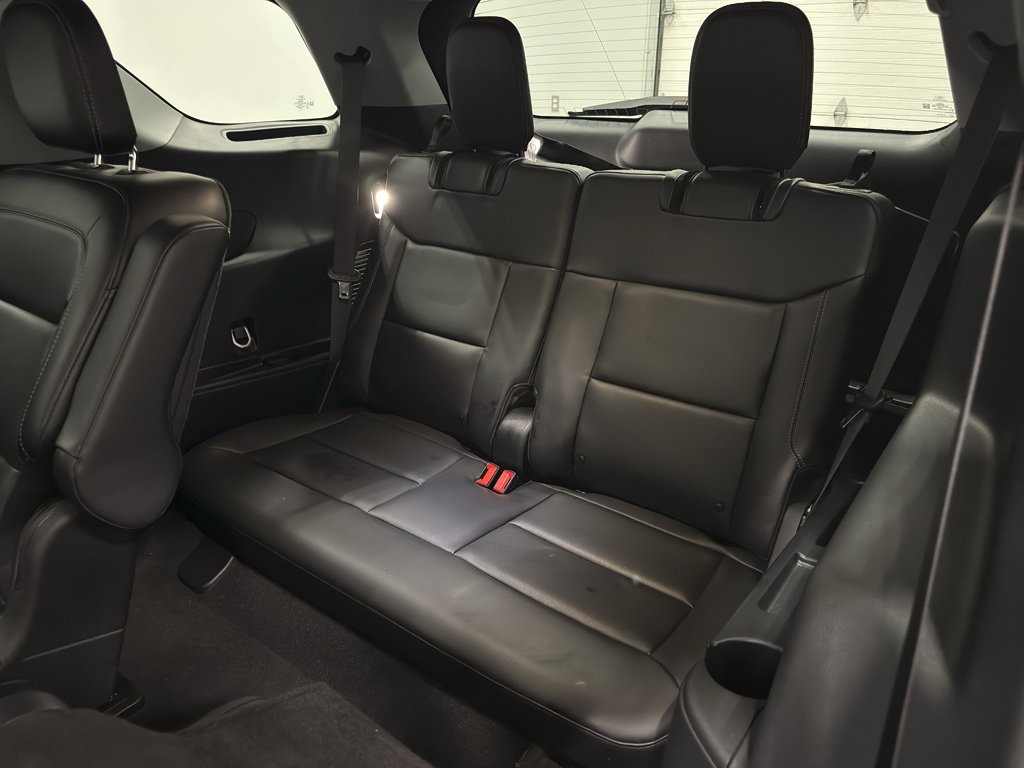 Certified 2023 Ford Explorer XLT w/ Equipment Group 202A image 27