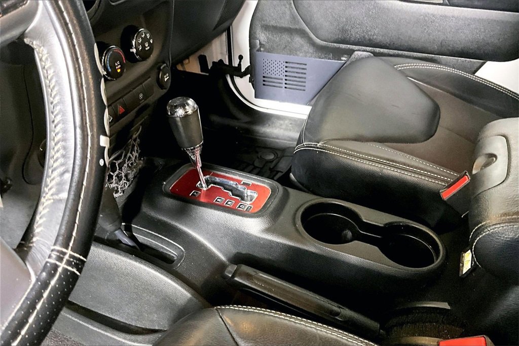 Used 2017 Jeep Wrangler Unlimited Sport image 13