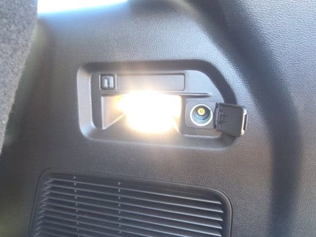 Certified 2023 Ford Explorer XLT w/ Equipment Group 202A image 16