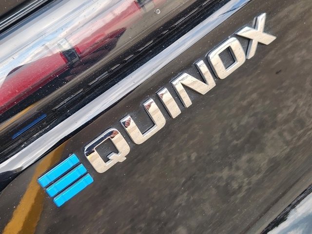 Used 2025 Chevrolet Equinox EV LT image 11