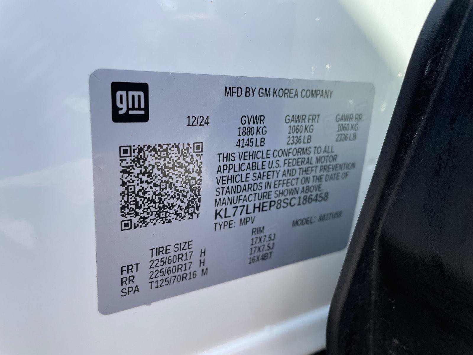 Used 2025 Chevrolet Trax LT FWD image 30