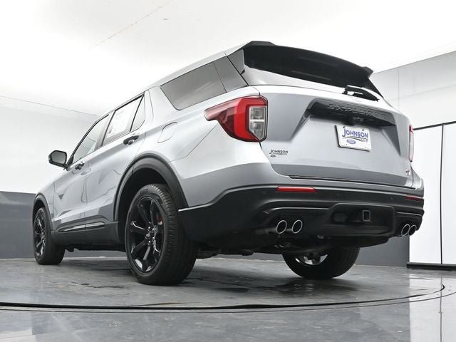 Certified 2022 Ford Explorer ST w/ Equipment Group 401A AWD/4WD image 29