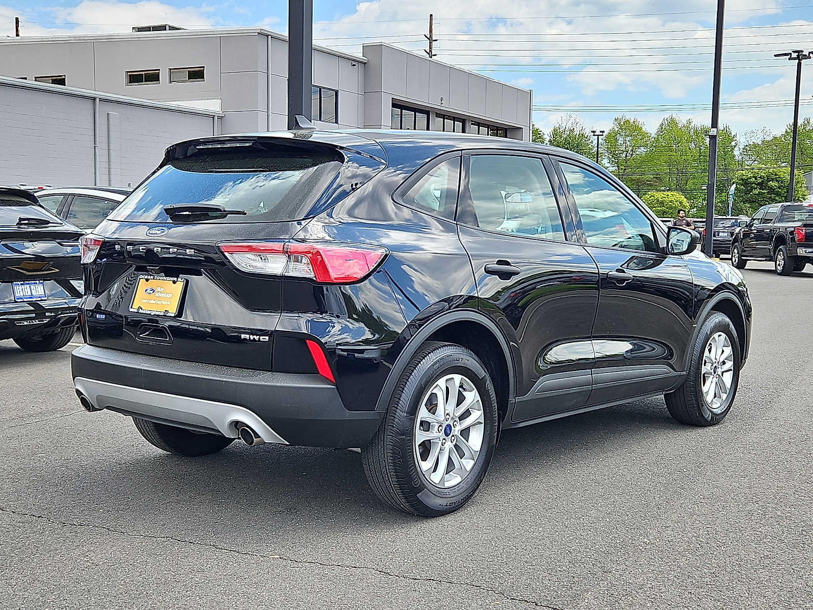Certified 2022 Ford Escape S AWD/4WD image 7