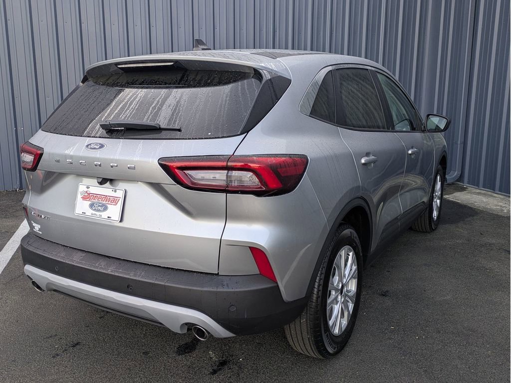 Certified 2023 Ford Escape Active w/ Tech Pack #1 FWD image 6