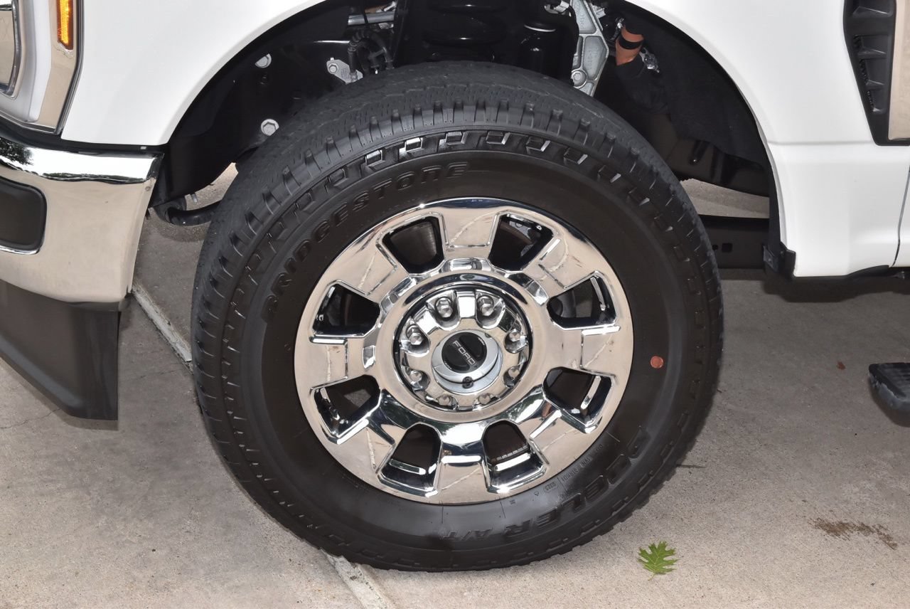 Certified 2025 Ford F250 Lariat w/ Lariat Ultimate Package AWD/4WD image 40