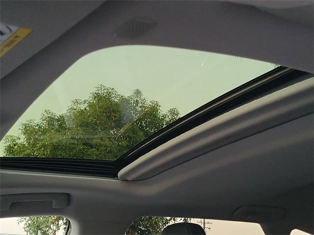 Used 2022 Lexus RX 450hL AWD w/ Premium Package image 16