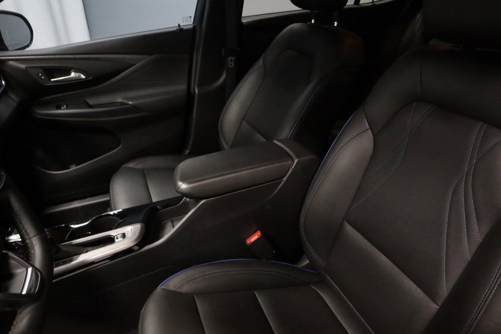 Used 2025 Buick Envista Sport Touring image 22