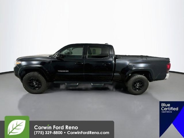 Used 2022 Toyota Tacoma SR5 RWD image 4