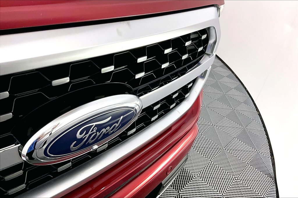 Certified 2021 Ford F150 Platinum w/ Equipment Group 701A High AWD/4WD image 30