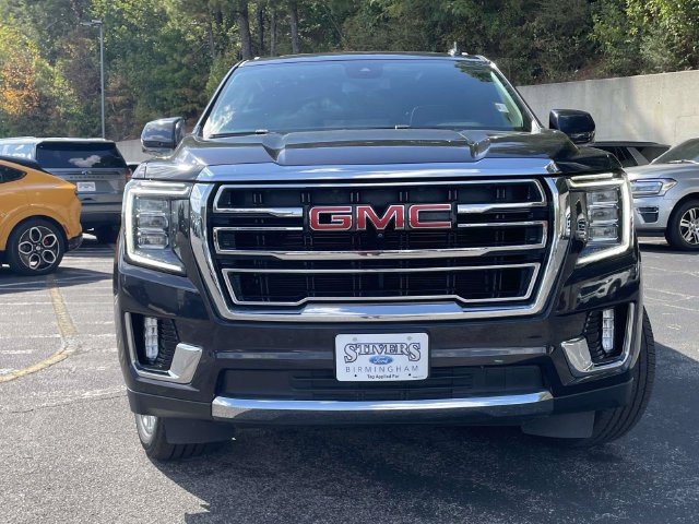 Used 2023 GMC Yukon XL SLT w/ SLT Premium Package RWD image 9