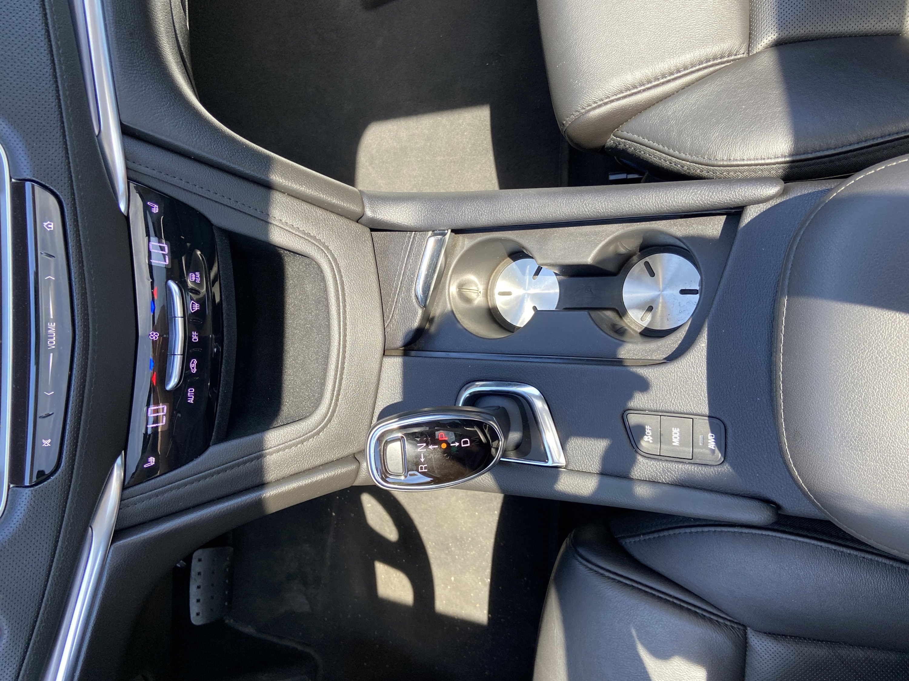 Used 2019 Cadillac XT5 Luxury w/ LPO, Black Ice Package image 15