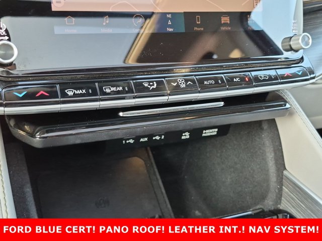 Used 2023 Jeep Wagoneer L Series III w/ Premium Group I AWD/4WD image 22