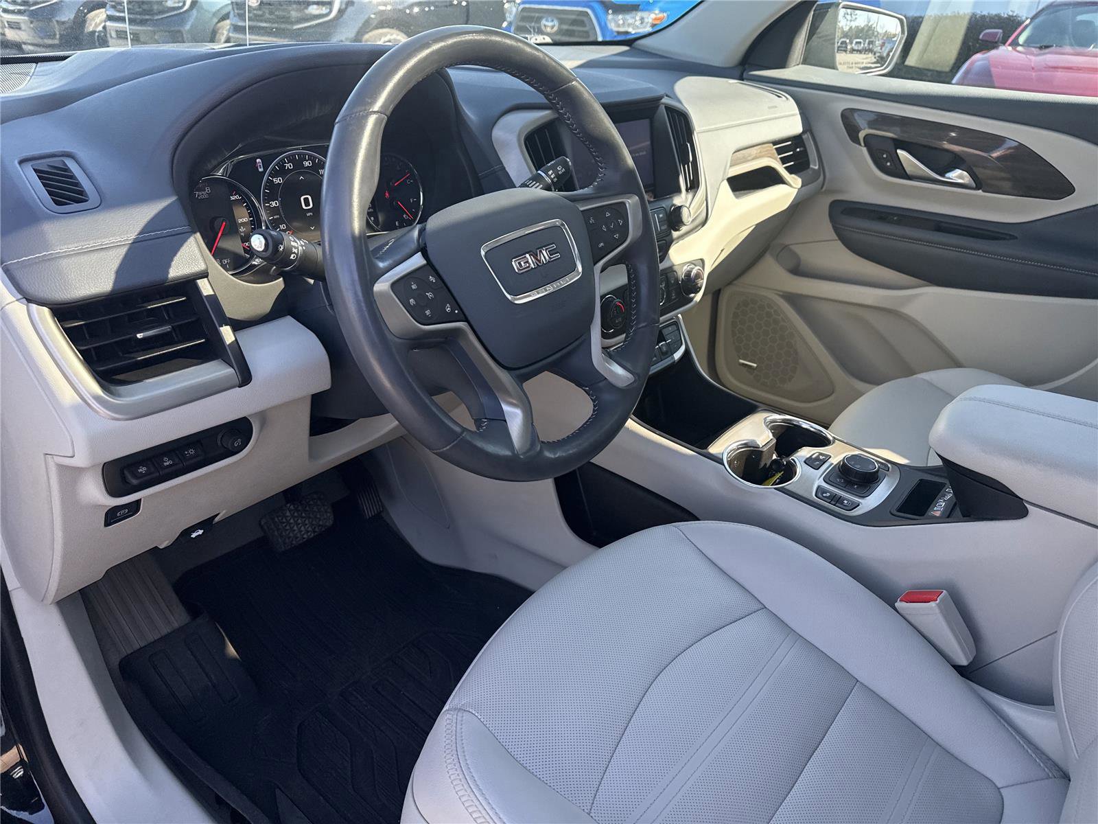 Used 2022 GMC Terrain Denali w/ Black Diamond Edition image 28