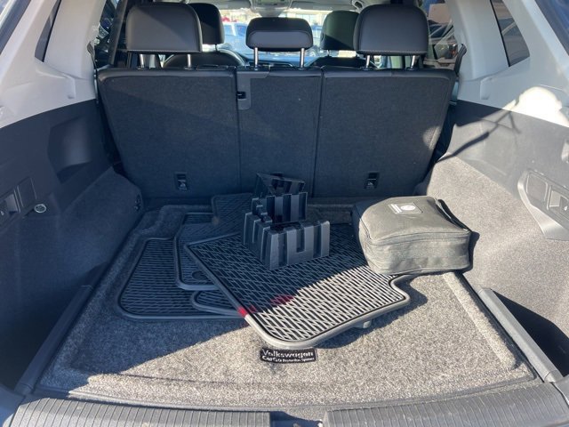 Used 2022 Volkswagen Tiguan SE w/ Panoramic Sunroof Package image 20