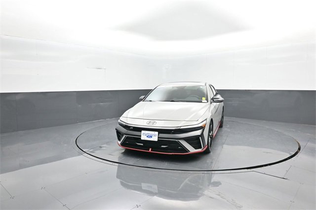 Used 2025 Hyundai Elantra N image 3